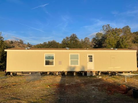 A home in Mariposa