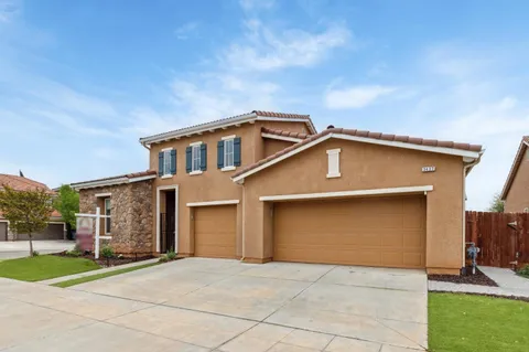2437 E Prestwick Avenue, Fresno, CA 93730 - MLS#: 627544