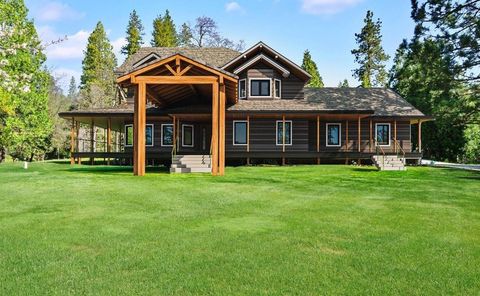 A home in North Fork