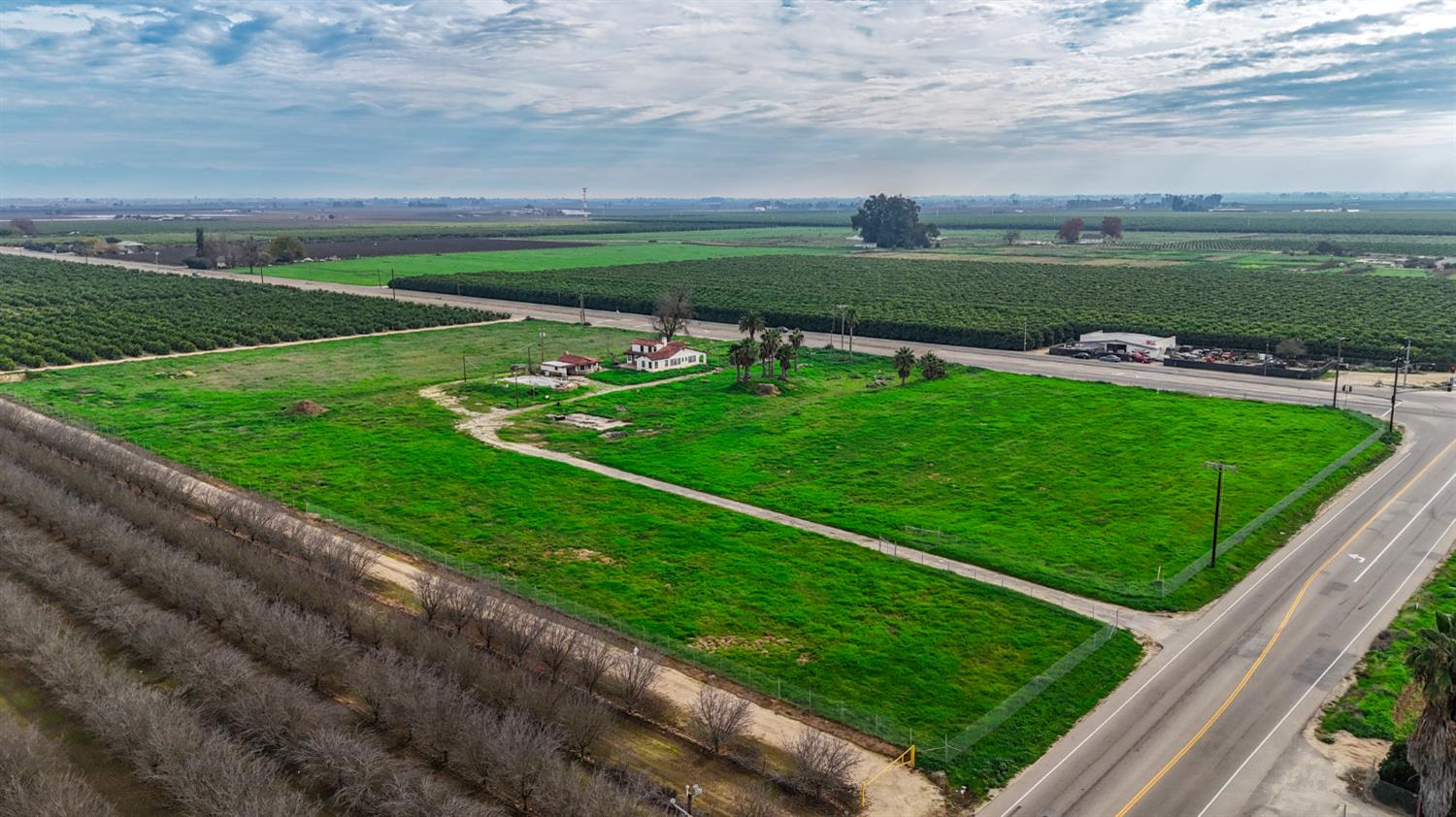 7088 E Jensen Avenue