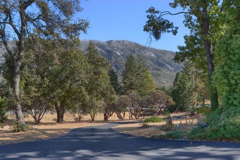 A home in North Fork