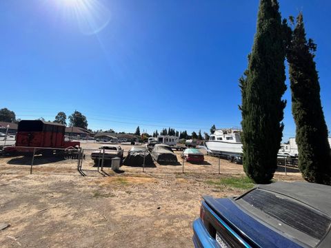 A home in Madera