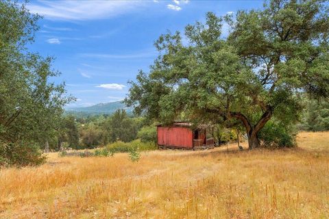 A home in Tollhouse