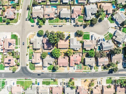 A home in Lemoore