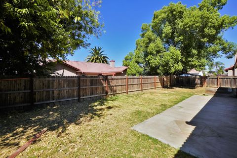 A home in Lemoore