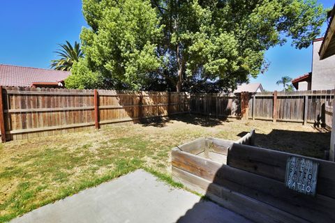 A home in Lemoore