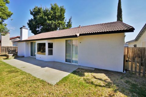 A home in Lemoore