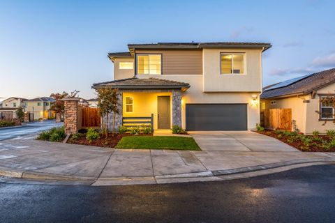 A home in Madera