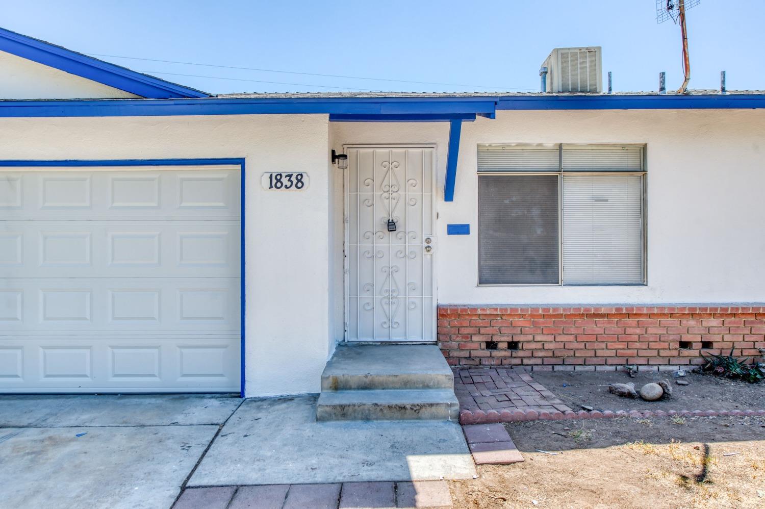 1838 S Whitney Avenue - Photo 4