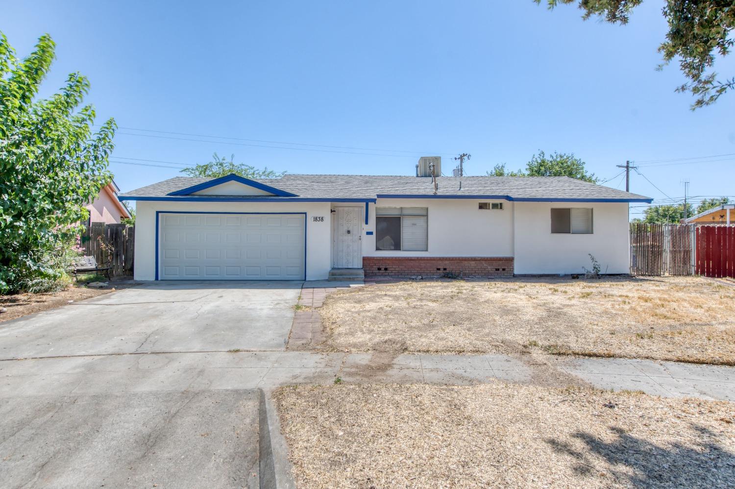 1838 S Whitney Avenue - Photo 3