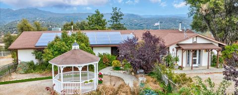 A home in Ahwahnee