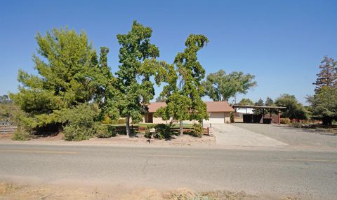 A home in Madera