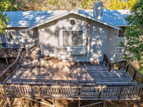 A home in North Fork