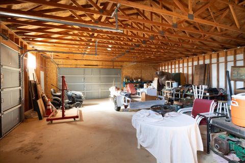 A home in North Fork