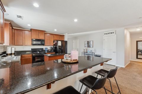 A home in Coalinga