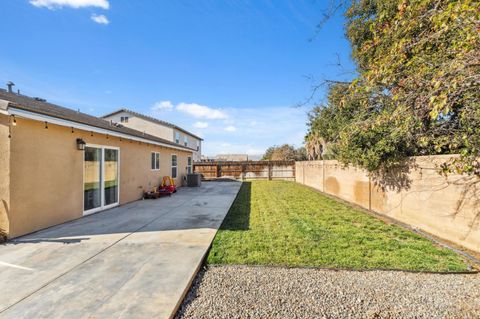 A home in Coalinga