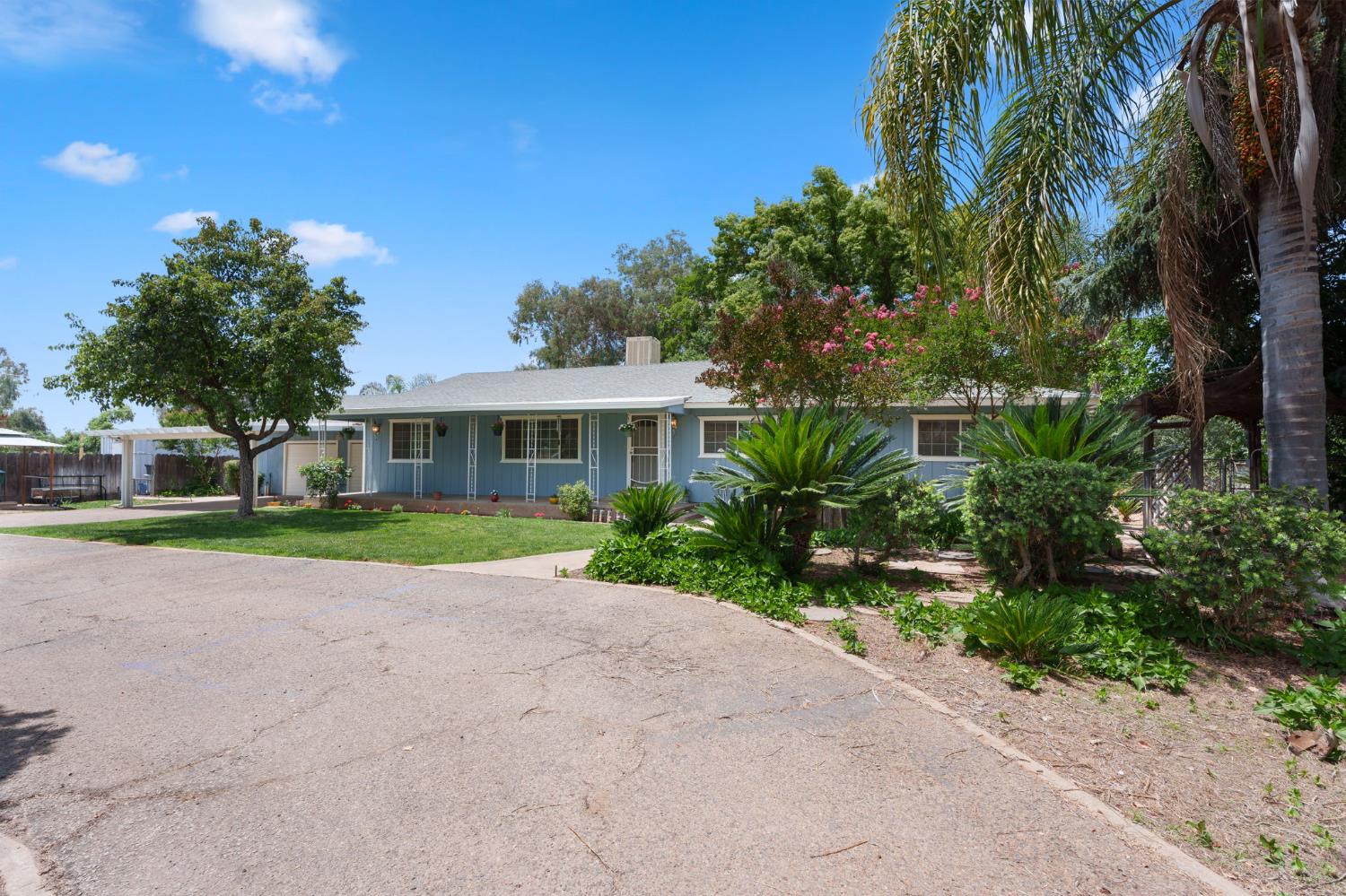 10365 10361 E Bullard Avenue - Photo 3