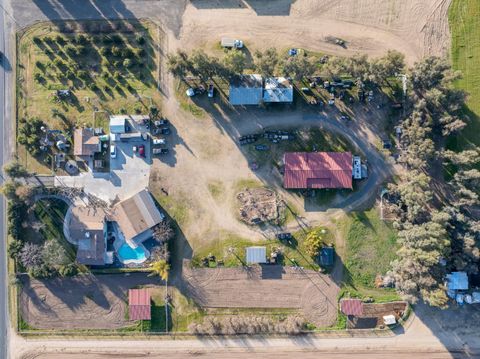 A home in Reedley