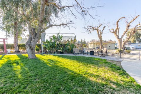 A home in Reedley