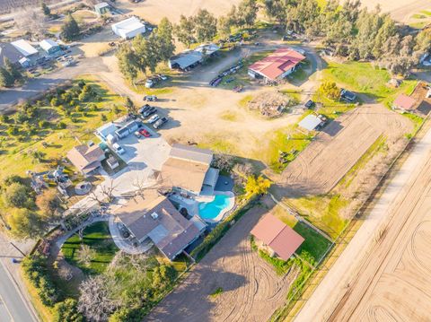 A home in Reedley