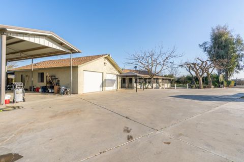 A home in Reedley