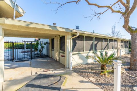 A home in Reedley