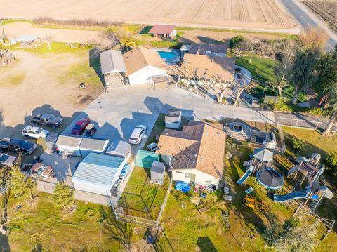 A home in Reedley