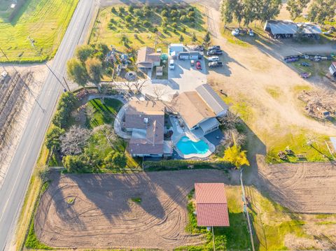 A home in Reedley