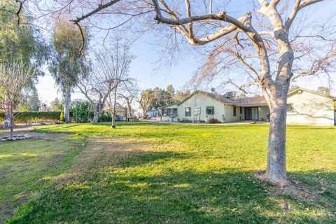 A home in Reedley