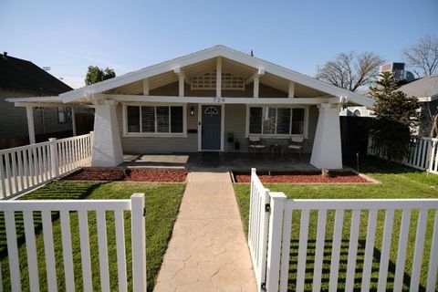 A home in Reedley