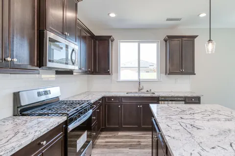 15946 W Dylan Avenue, Kerman, CA 93630 - MLS#: 628203