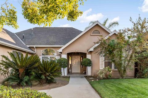 A home in Kingsburg