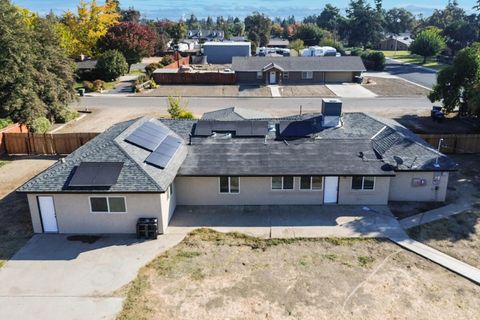 A home in Visalia