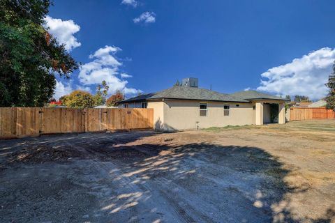 A home in Visalia