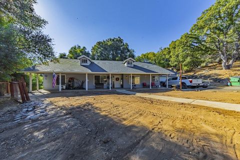 A home in Oakhurst