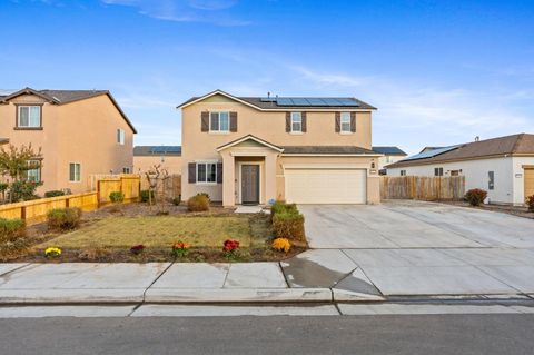 A home in Reedley