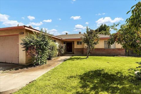 A home in Visalia