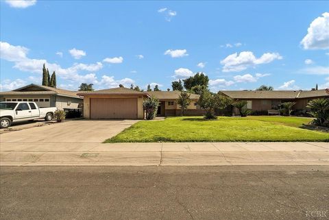 A home in Visalia