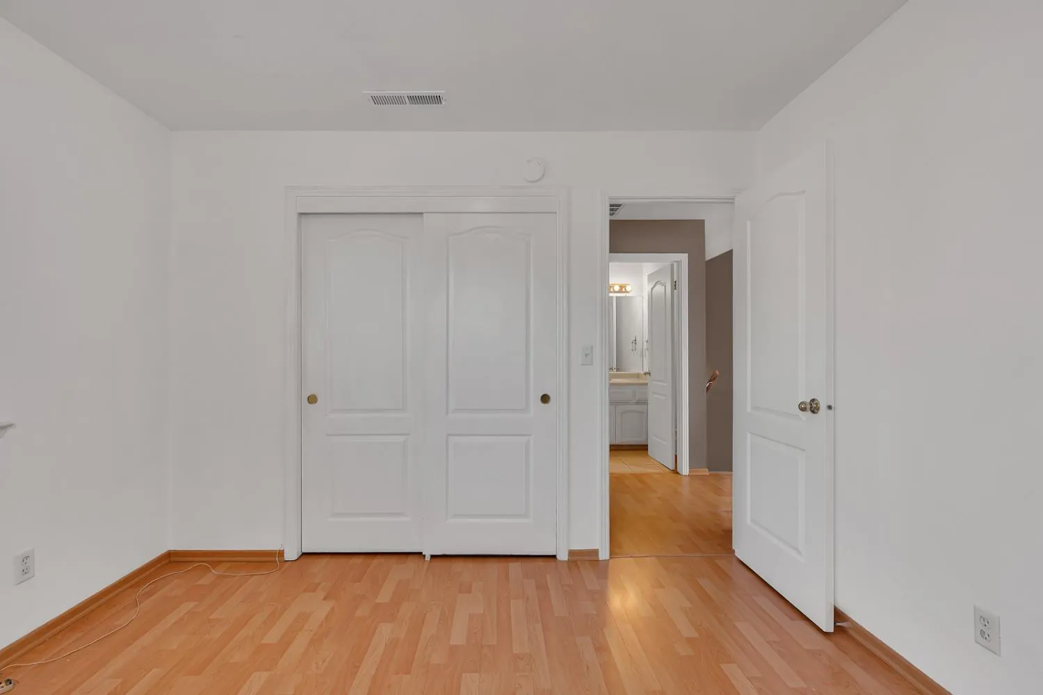 Fresno, California 93730, United States, 4 Bedrooms Bedrooms, ,3 BathroomsBathrooms,Residential,Active,247403