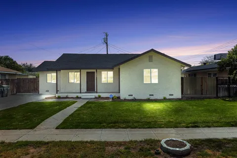 1633 W Saginaw Way, Fresno, CA 93705 - MLS#: 628024