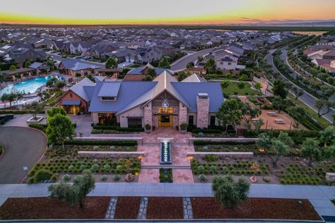 A home in Madera