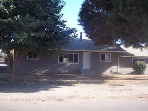 A home in Reedley