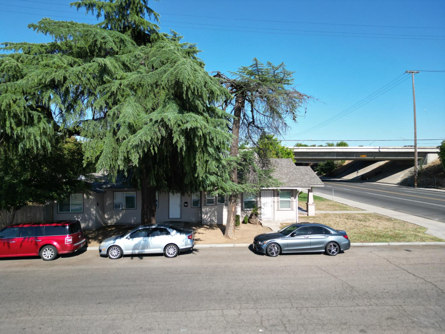 2901 E Olive Avenue - Photo 3