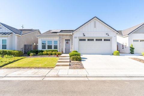 A home in Madera