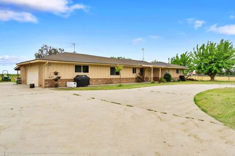 A home in Madera