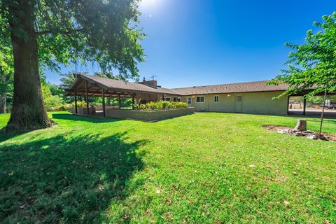 A home in Madera