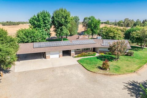 A home in Madera