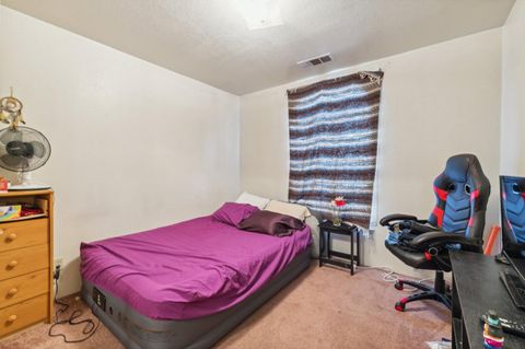 A home in Coalinga