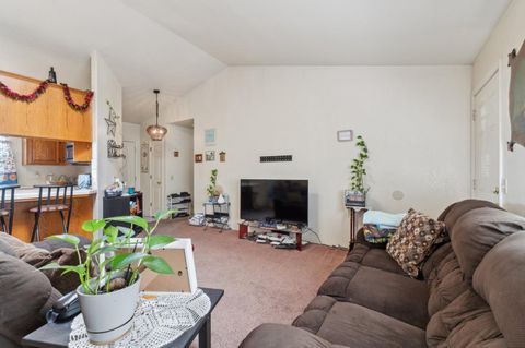 A home in Coalinga