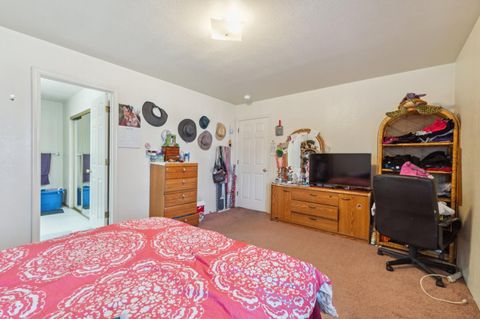 A home in Coalinga